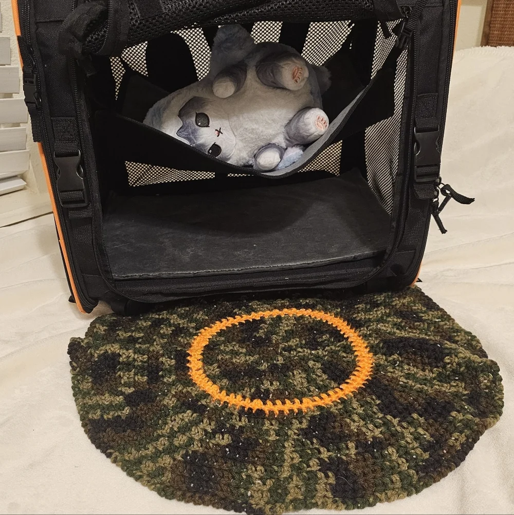 Handmade Round Crochet Pet Bed Or Kennel Rug